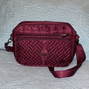 Lug Carousel XL crossbody bag Wine RFID
